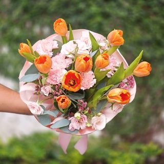 ¿Olvidaste esa fecha importante o simplemente quieres tener un gran detalle y no tienes tiempo? ⏳🚨
No te compliques. En Florería Plaza tenemos los diseños florales más frescos y hermosos de Tampico listos para sorprender.
👉 Solución rápida online: Pide en segundos desde nuestra tienda web y nosotros nos encargamos del resto: https://tienda.floreriaplaza.com/
👉 Experiencia en tienda: Pasa a nuestra sucursal en Lomas de Rosales (frente a la iglesia), elige el arreglo perfecto .🎁
💬 Habla con nosotros ahora mismo: https://wa.me/5218331559930
#floreriaplazalomas #floreriaplazaentampico #dígaloconflores #TampicoMadero #ventaenlínea #floresnaturales