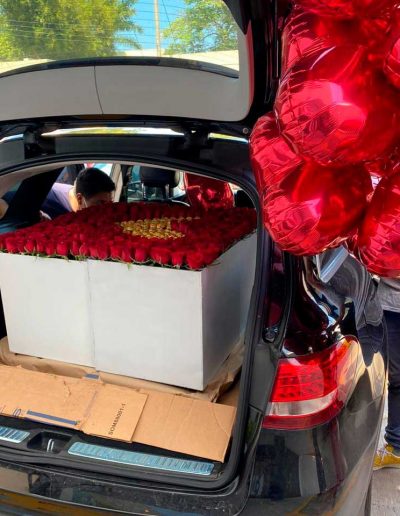 elegantes rosas en Love Box tamaño gigante XL de Floreria Plaza Tampico